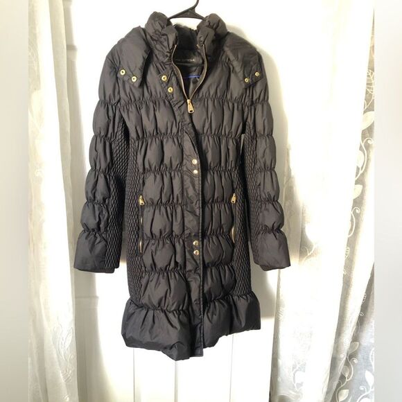 Via Spiga Jackets & Blazers - Via Spiga black down puffer jacket coat hoodie sz L full zip up tiny liner stain